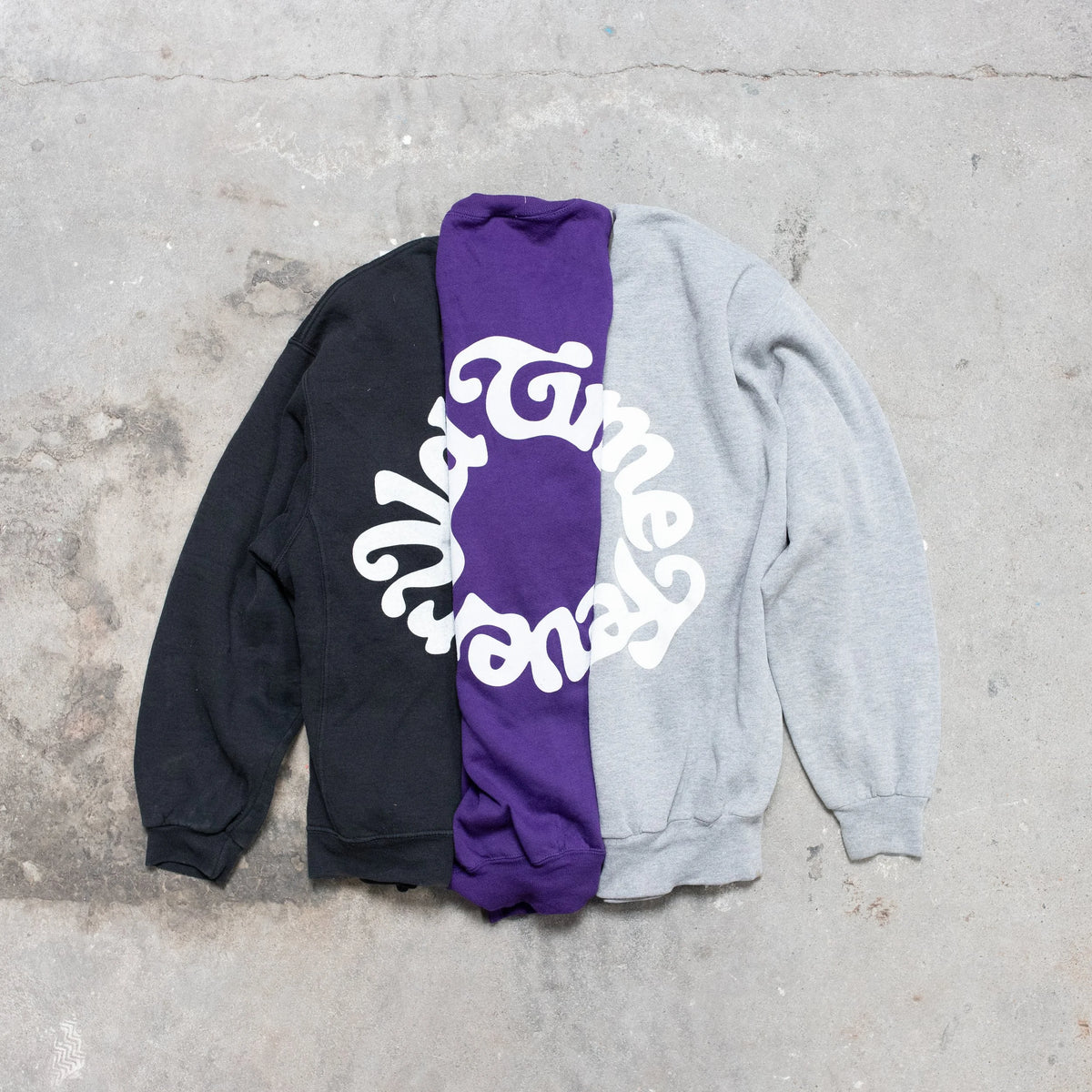 Crewneck - Classic Logo