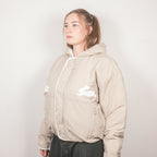 Beige - side