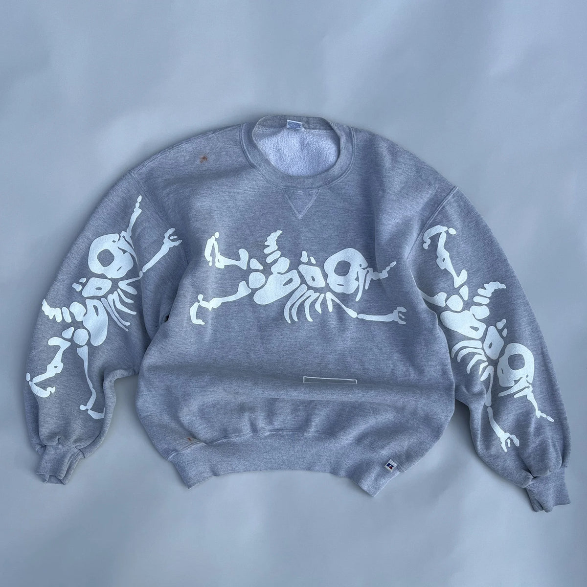 Crewneck 06 Flipus Rubbitus