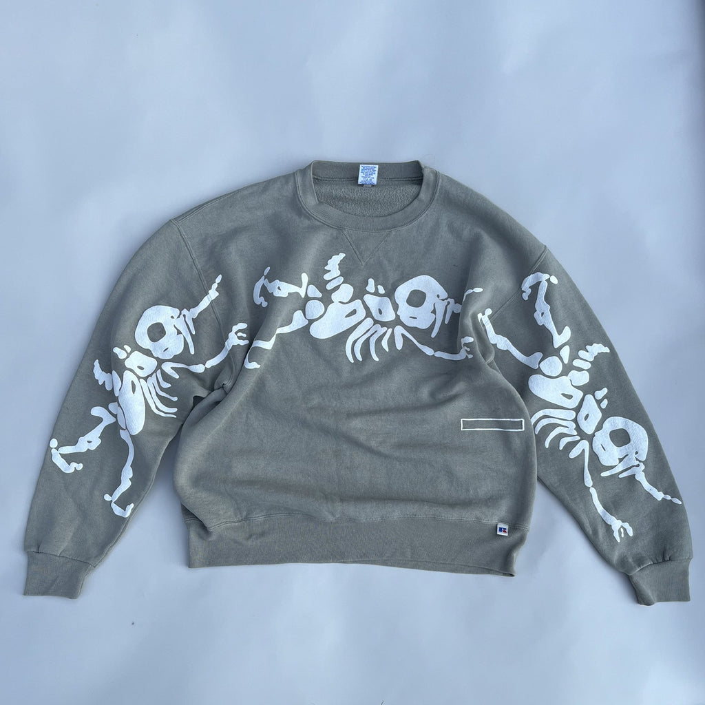 Crewneck 08 Flipus Rubbitus