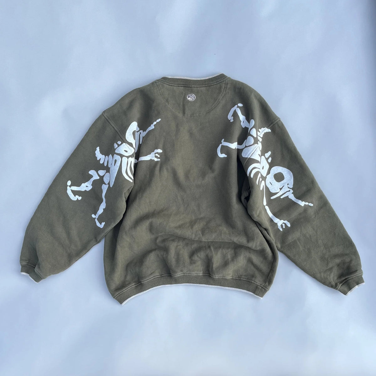 Crewneck 02 Flipus Rubbitus